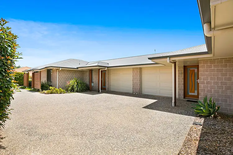 18 Willowburn Drive, Rockville QLD 4350