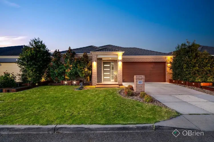 4 Matilda Court, Lynbrook VIC 3975