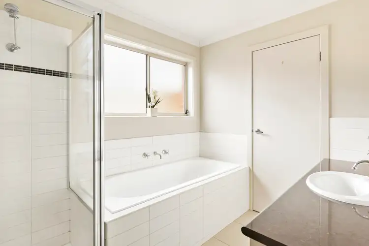 Sixth view of Homely house listing, 5 Cloud Close, Redan VIC 3350
