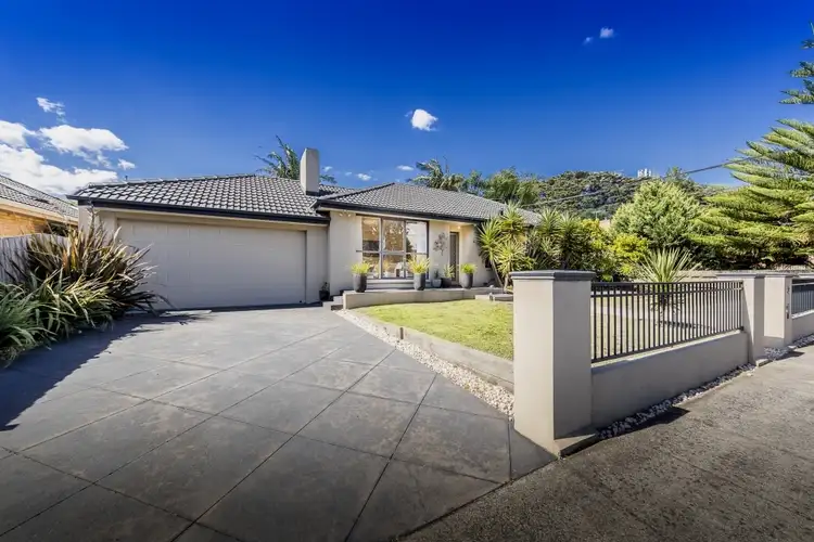 Second view of Homely house listing, 3 Miami Court, Bentleigh East VIC 3165