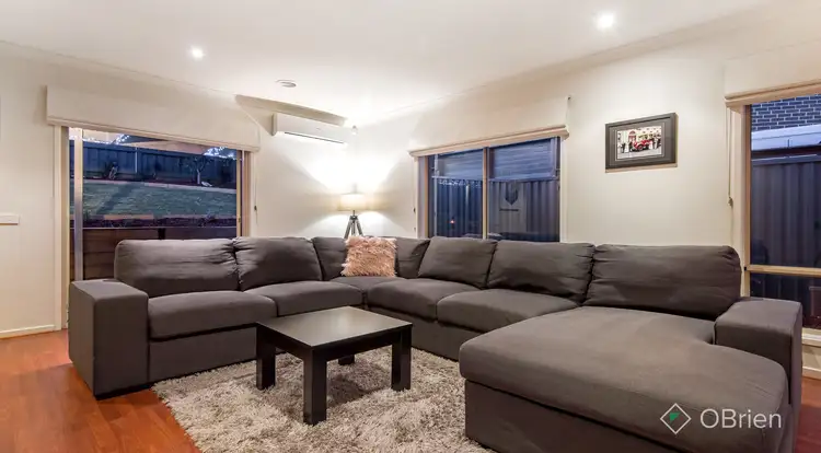 Third view of Homely house listing, 7 Perry Court, Pakenham VIC 3810
