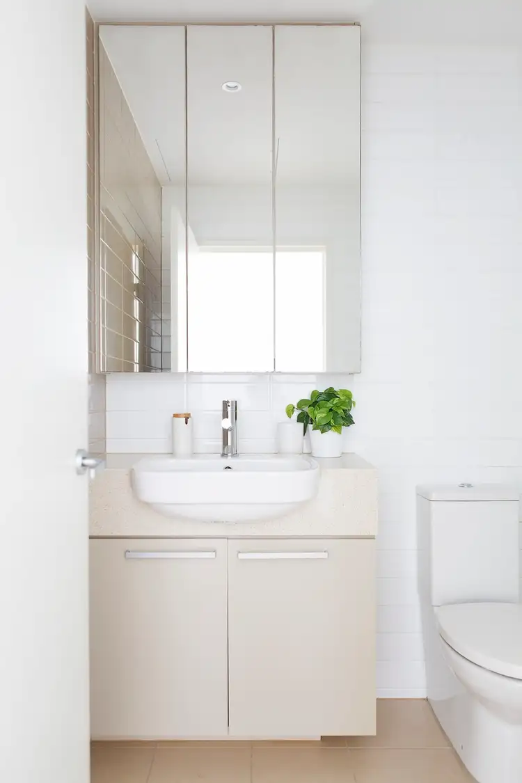 Sixth view of Homely apartment listing, 402/2 Sylvan Avenue, Balgowlah NSW 2093