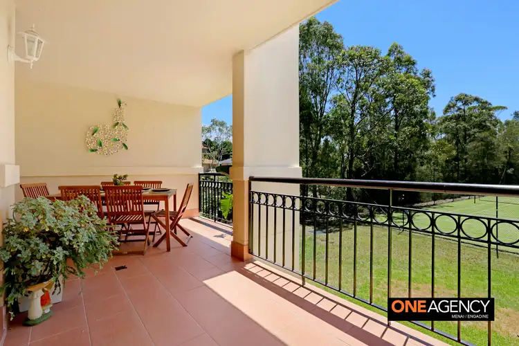 4/1 Oakwood Way, Menai NSW 2234