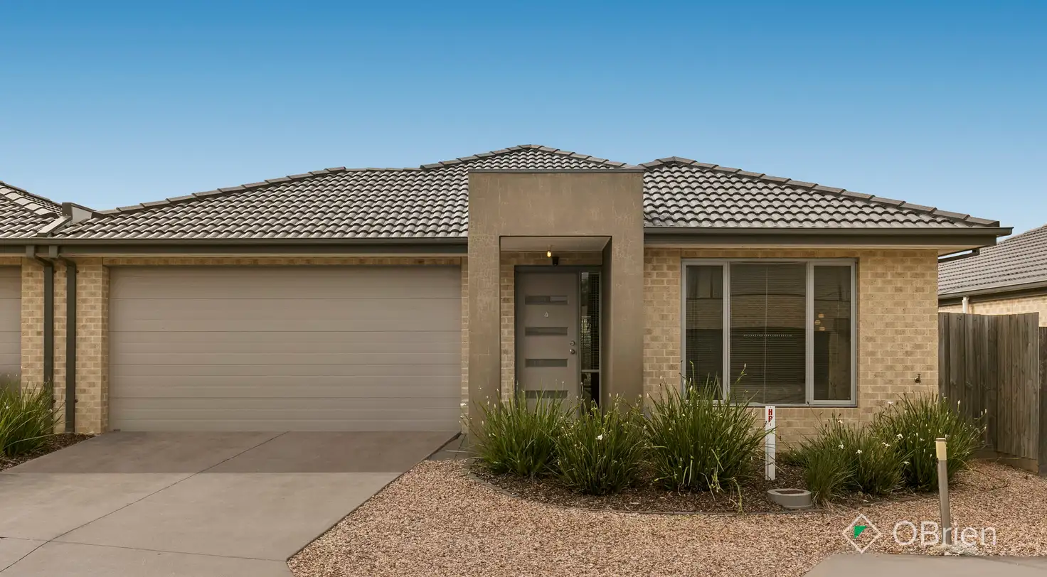 Main view of Homely unit listing, 4/106 Broderick Road, Carrum Downs VIC 3201