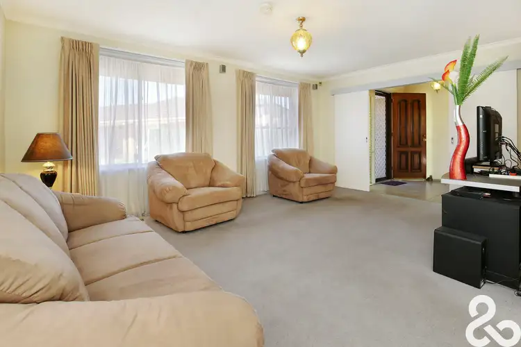 Third view of Homely house listing, 5 Andes Court, Lalor VIC 3075