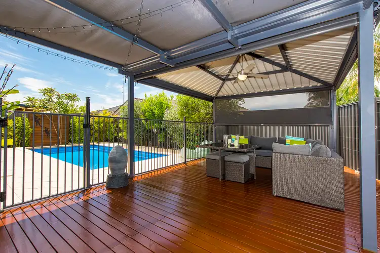 8 Pirianda Way, Aveley WA 6069