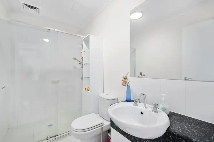 Sixth view of Homely apartment listing, 5/20 Bishop Street, Kingsville VIC 3012