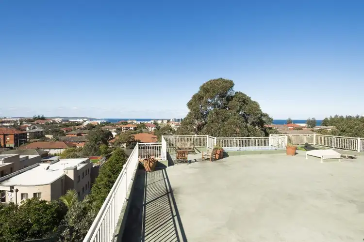 Second view of Homely unit listing, 7/50-52 Seaview Street, Cronulla NSW 2230