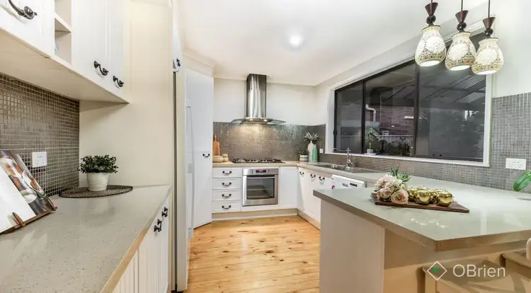 Fourth view of Homely house listing, 16 Henlow Rise, Hallam VIC 3803