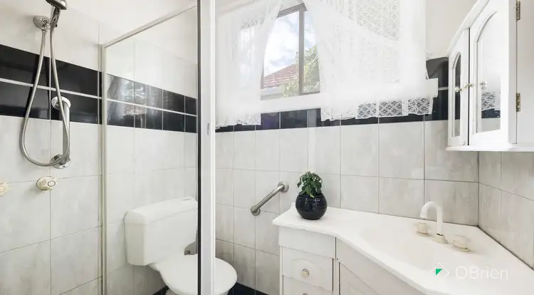 Sixth view of Homely house listing, 4 Louisville Avenue, Pascoe Vale South VIC 3044