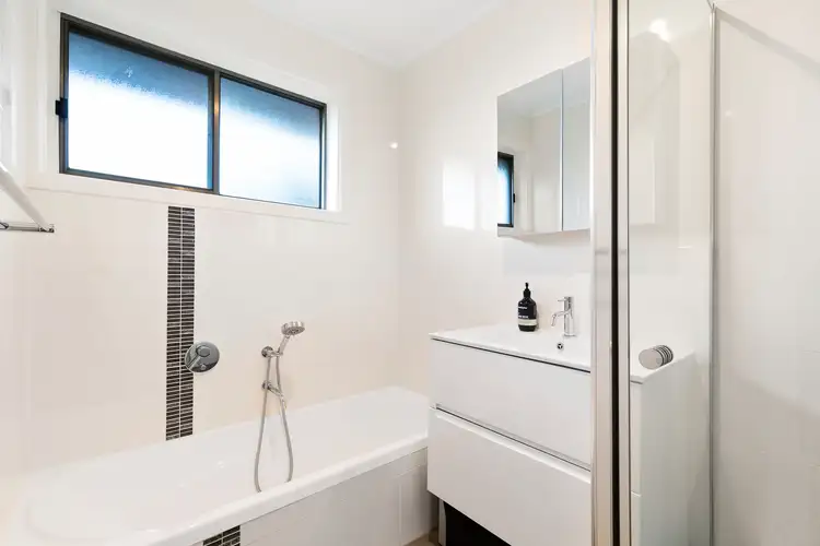 Sixth view of Homely unit listing, 4/67 Leeds Street, Doncaster East VIC 3109
