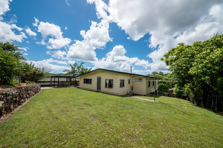 6 Bradley Street, Nambour QLD 4560
