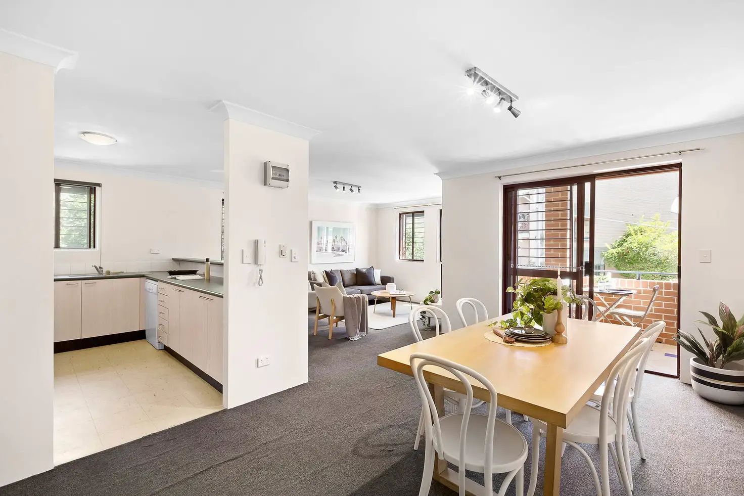 Main view of Homely apartment listing, 4/2 Kensington Street, Waterloo NSW 2017