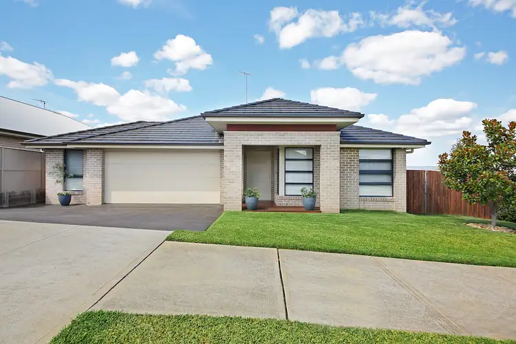 27 Delaware Street, Spring Farm NSW 2570