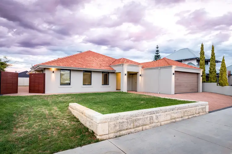 Second view of Homely house listing, 6 Investigator Parade, Jindalee WA 6036