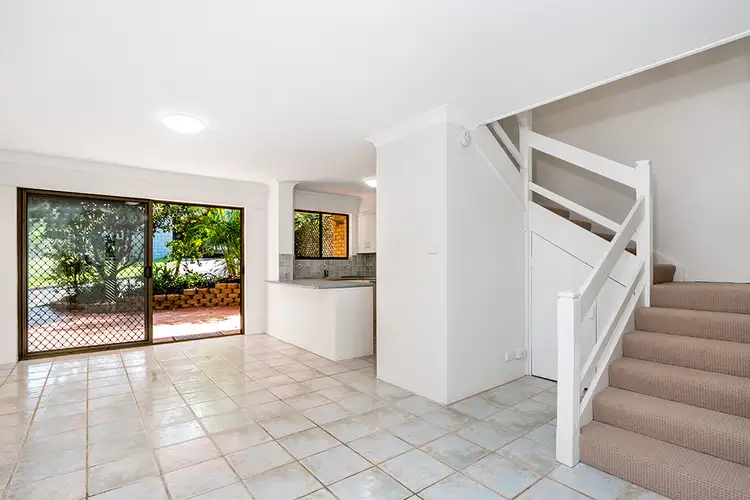 Third view of Homely unit listing, 2/6-8 Daniels Street, Byron Bay NSW 2481