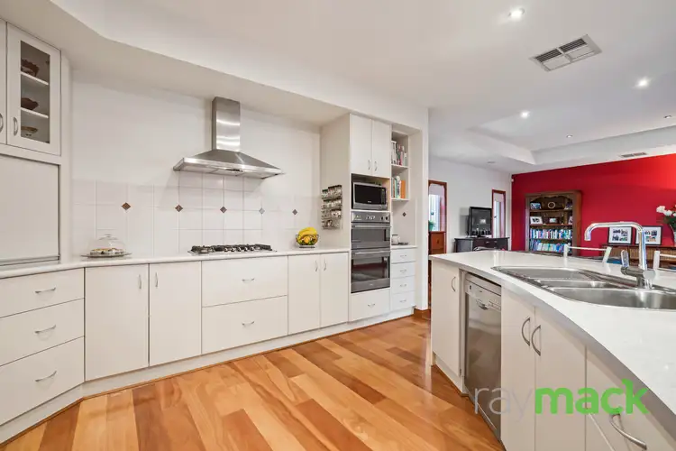 Fifth view of Homely house listing, 6 Grandeur Place, Albury NSW 2640