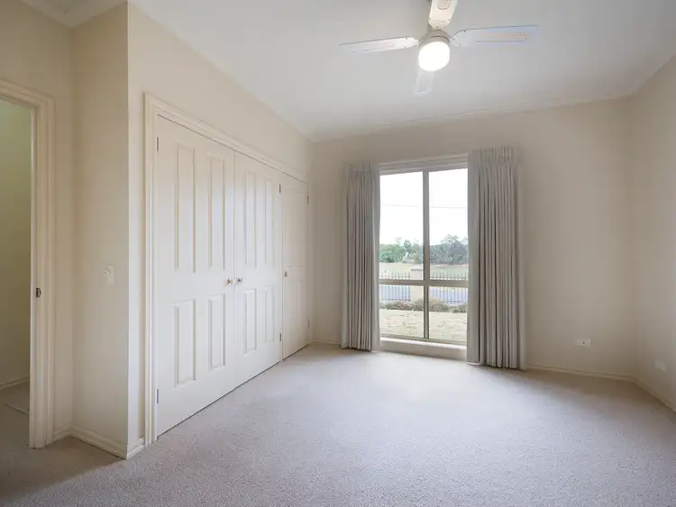 Fifth view of Homely unit listing, 1/32 Ray Street, Castlemaine VIC 3450