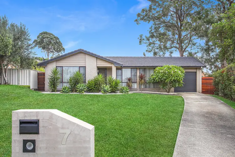 7 State Place, Albion Park NSW 2527