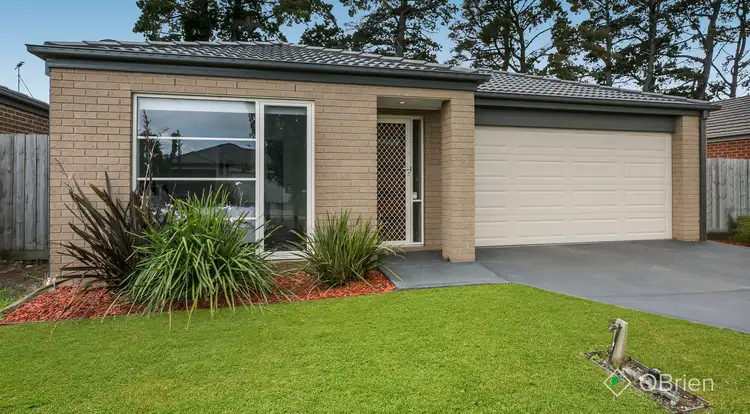 35 Melissa Way, Pakenham VIC 3810
