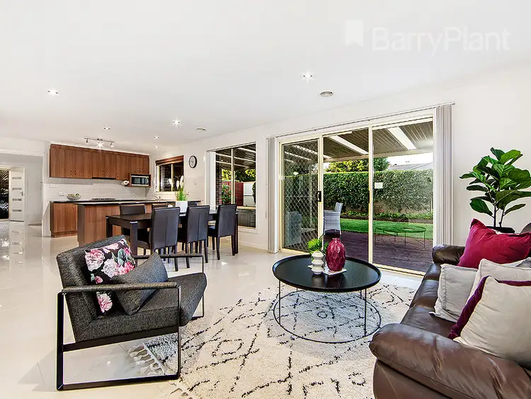 Fifth view of Homely house listing, 12 Sunnybrae Circuit, Cairnlea VIC 3023