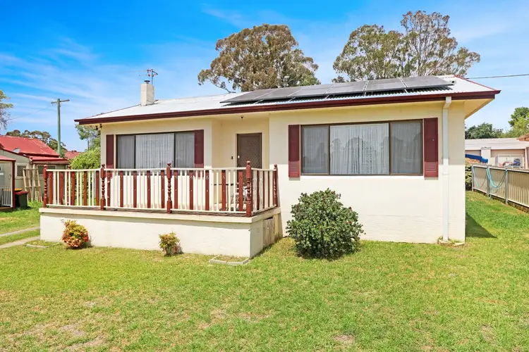 18 Garfield Avenue, Goulburn NSW 2580