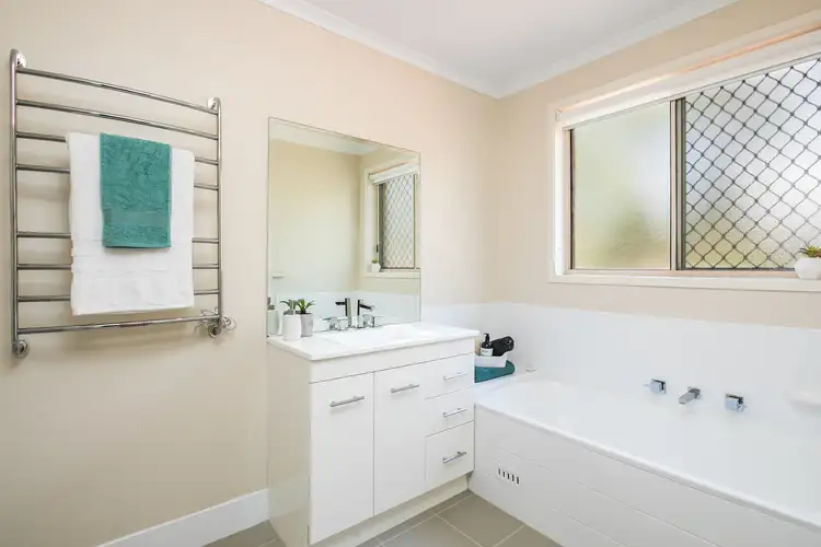Fourth view of Homely townhouse listing, 15/4 Owen Jones Row, Menai NSW 2234