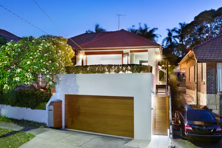 11 Wattle Avenue, Fairlight NSW 2094