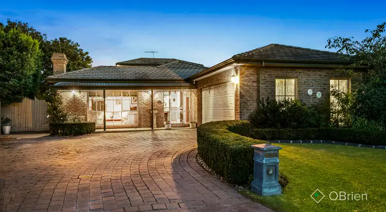 5 Atherton Close, Aspendale Gardens VIC 3195