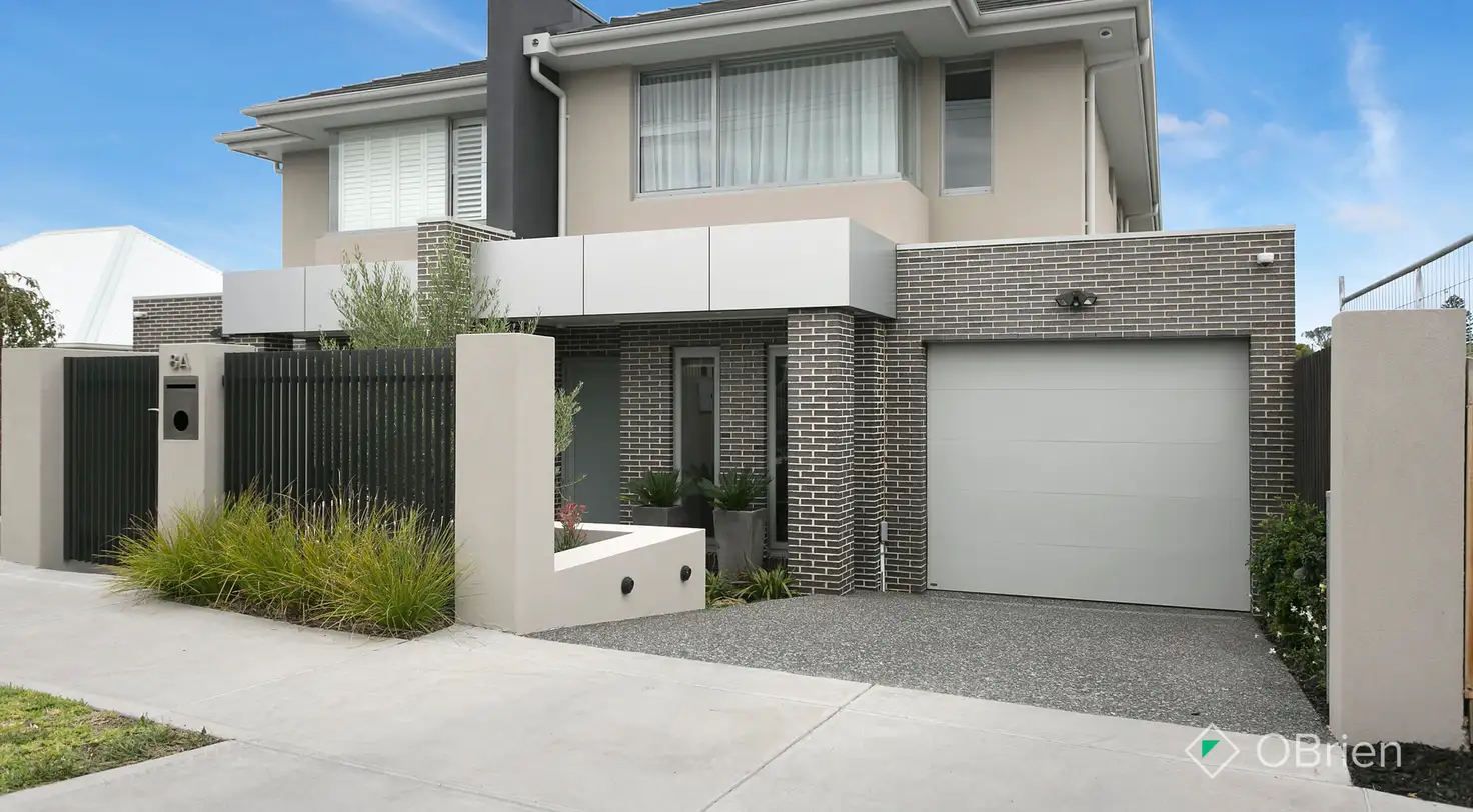 Main view of Homely townhouse listing, 8A Lewellin Grove, Carrum VIC 3197