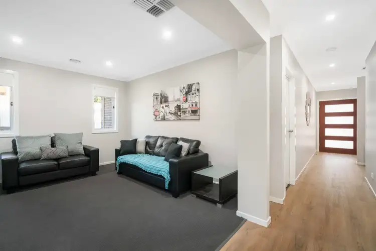 Sixth view of Homely house listing, 52 Felstead Circuit, Thurgoona NSW 2640