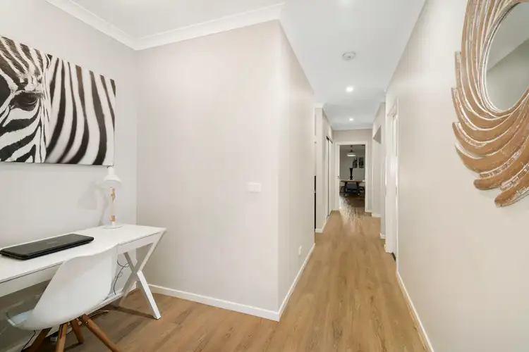 Seventh view of Homely house listing, 52 Felstead Circuit, Thurgoona NSW 2640