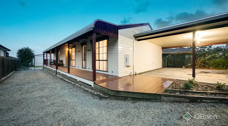 27 Hardy Avenue, Cannons Creek VIC 3977