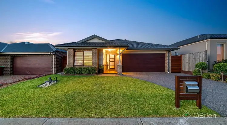 30 Alarah Boulevard, Cranbourne West VIC 3977