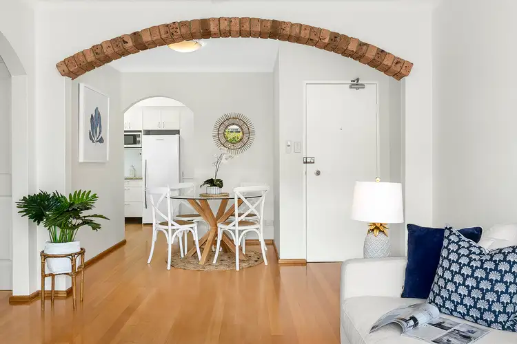 Fifth view of Homely unit listing, 2/38 The Crescent, Dee Why NSW 2099