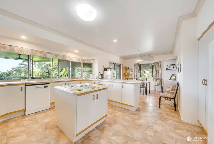 Sixth view of Homely house listing, 10 Endeavour Court, Lammermoor QLD 4703
