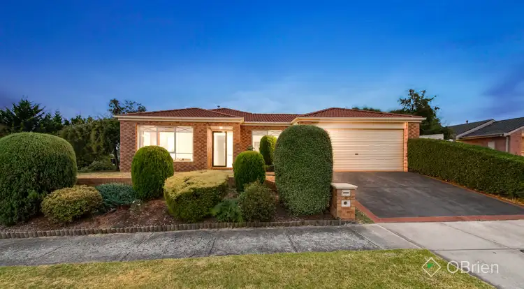 27 Arcadia Street, Carrum Downs VIC 3201