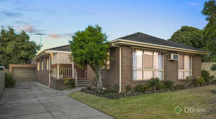 2 Melina Court, Endeavour Hills VIC 3802