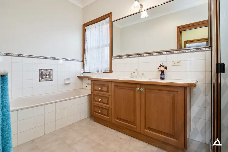 Sixth view of Homely house listing, 6 Eade Avenue, Warragul VIC 3820