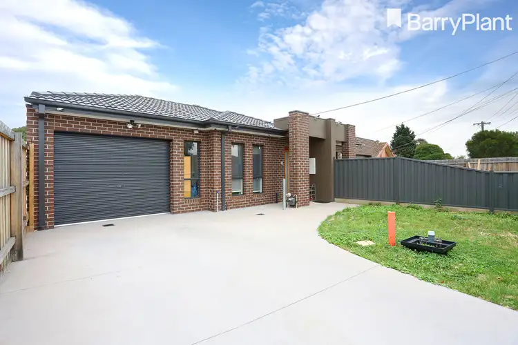 62A Woodburn Crescent, Meadow Heights VIC 3048