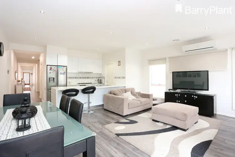 Fifth view of Homely unit listing, 62A Woodburn Crescent, Meadow Heights VIC 3048