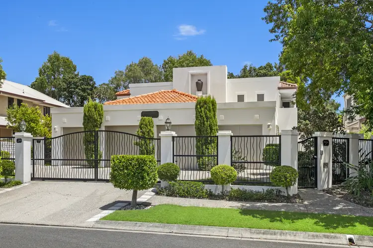 2/39 Bluefin Court, Noosaville QLD 4566