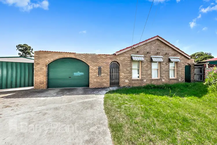 8 Box Court, Kings Park VIC 3021