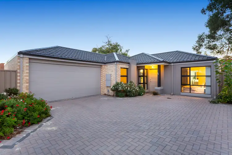 3/7 Waldon Street, Wilson WA 6107