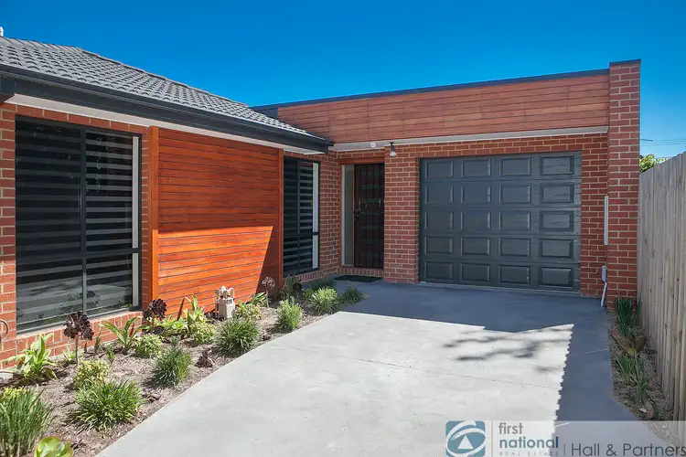 2/17 Sandala Court, Dandenong North VIC 3175