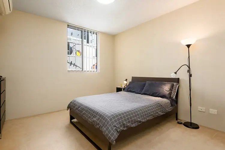 Fourth view of Homely apartment listing, 2/38 Robertson Street, Fortitude Valley QLD 4006