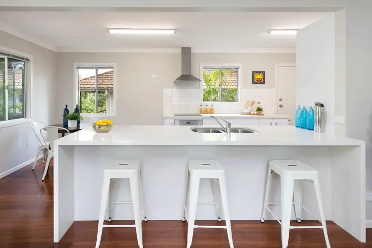 12 Dempster Street, Toowong QLD 4066