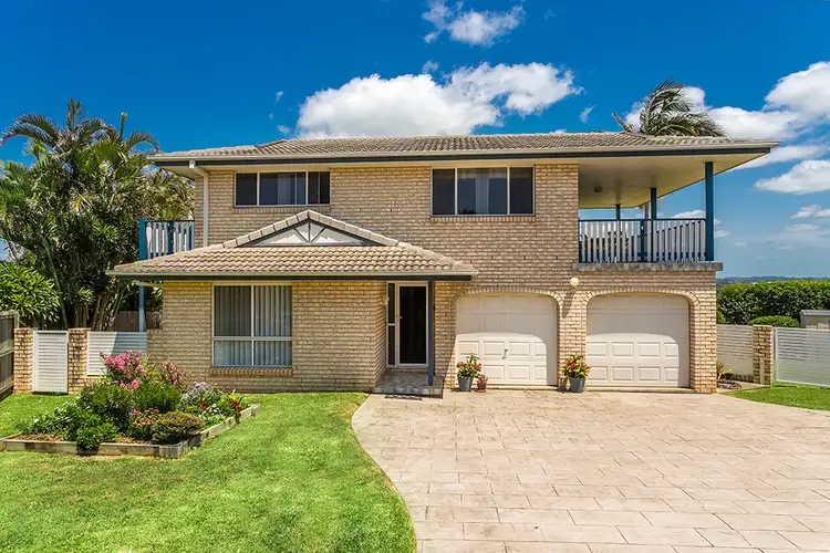 2/5 Kristen Close, Skennars Head NSW 2478