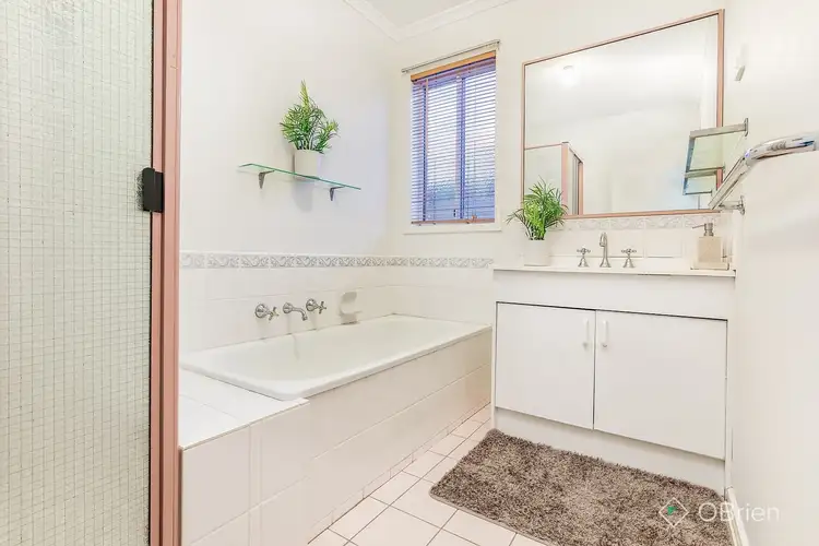 Fourth view of Homely house listing, 5 Sunset Place, Hampton Park VIC 3976