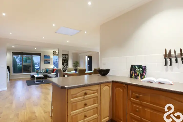 Sixth view of Homely house listing, 4 Daryl Court, Lalor VIC 3075